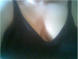 yourlilslave86's Avatar